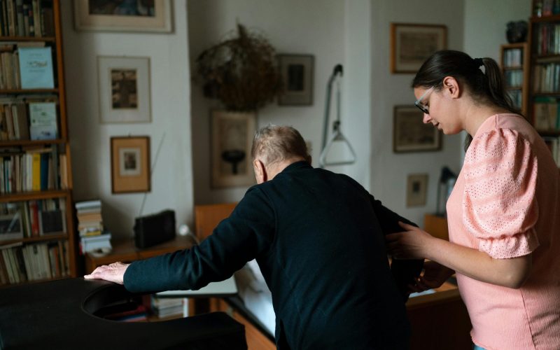 Vivre Chez Soi En Normandie service autonomie à domicile aide appui santé caux bray albâtre dieppe Accompagnement déplacement VCSEN